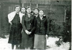 Ukrainische und polnische Zwangsarbeiterinnen in Taucha (Sammlung GfZL) 